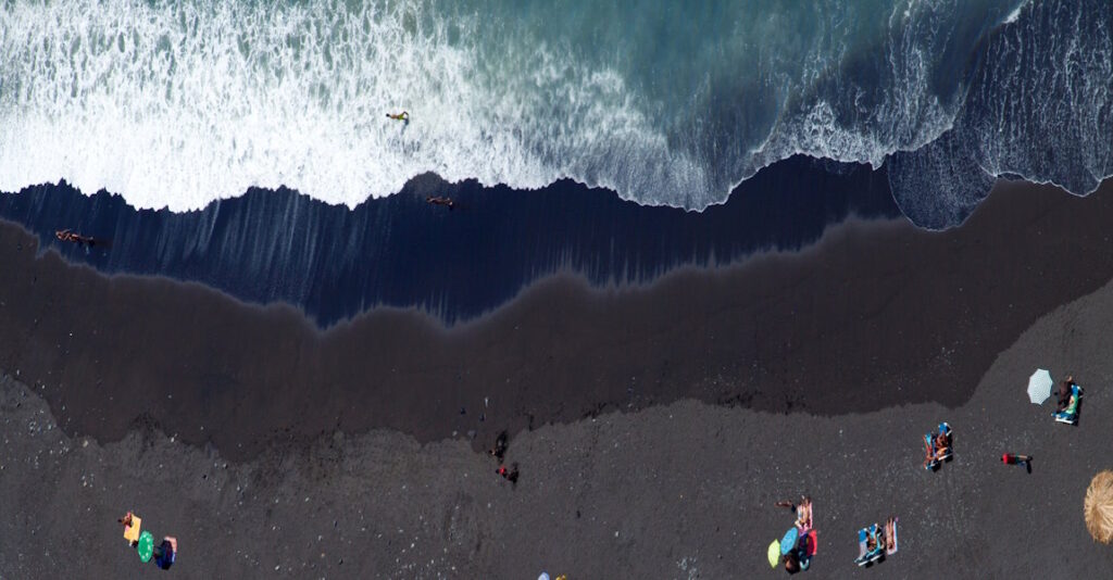 Playa Puertito Teneriffa mit schwarzem Sandstrand