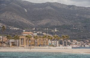 In Montenegro überwintern: Küste, Alltag und Planung